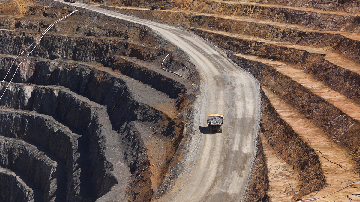 Mining_253657471-Color-1200x675