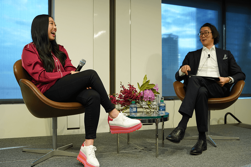 06_APAHM076411024x682